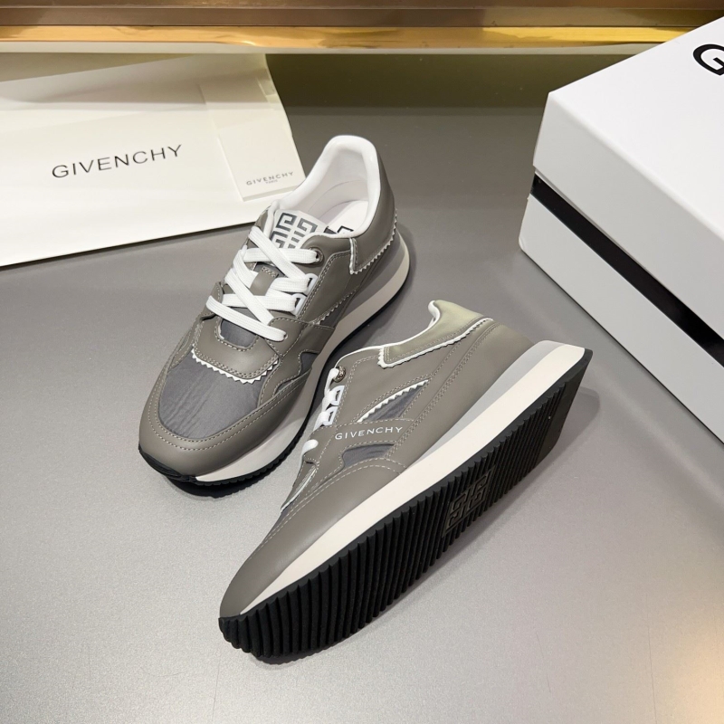 Givenchy Sneakers